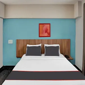 3* Hotel The Divine Residency